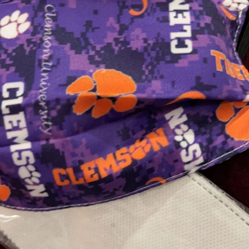 6/$20 New Clemson Tigers face mask